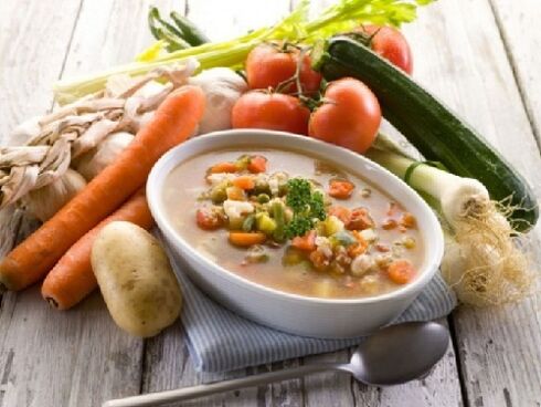 Sopa de verduras e cera
