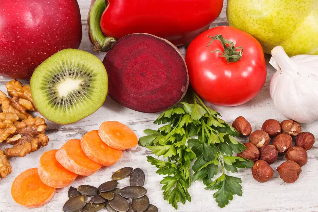 A dieta dos pacientes con gota inclúe unha variedade de verduras e froitas